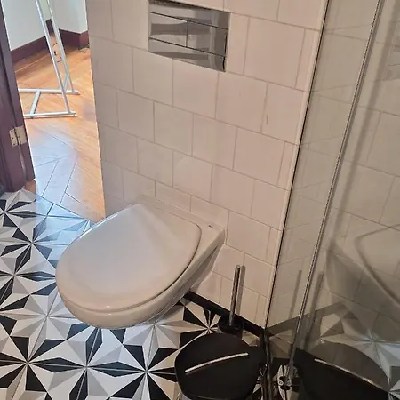 Easy Host * Oporto