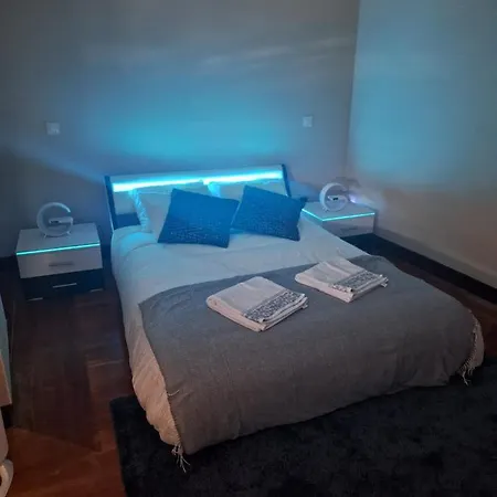 Hostal Easy Host *