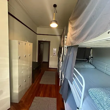 Easy Host Hostal